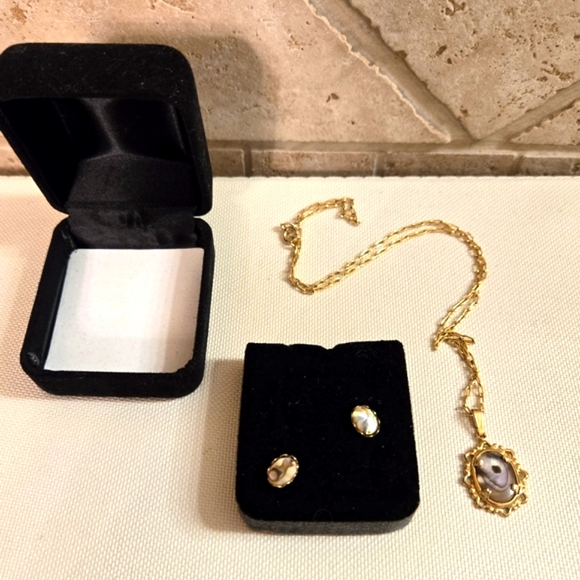 Vintage Abalone 14k Gold Necklace & Pierced Earrings - Picture 2 of 16